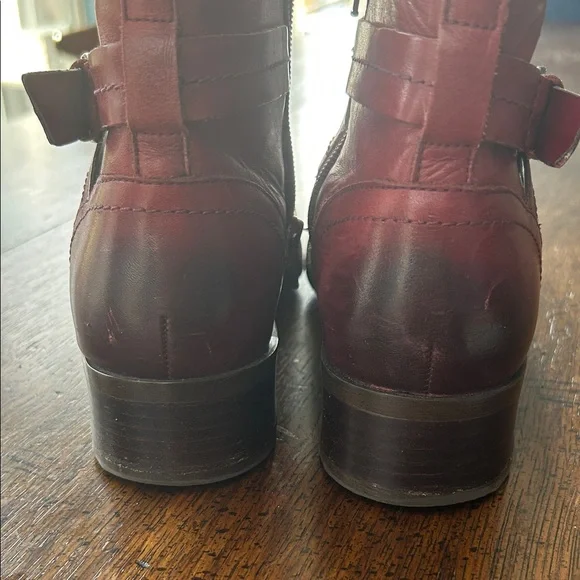 Rockport Burgundy Leather Ankle EUC Booties  Size 8.5 Med Hydro Shield - Picture 3 of 6